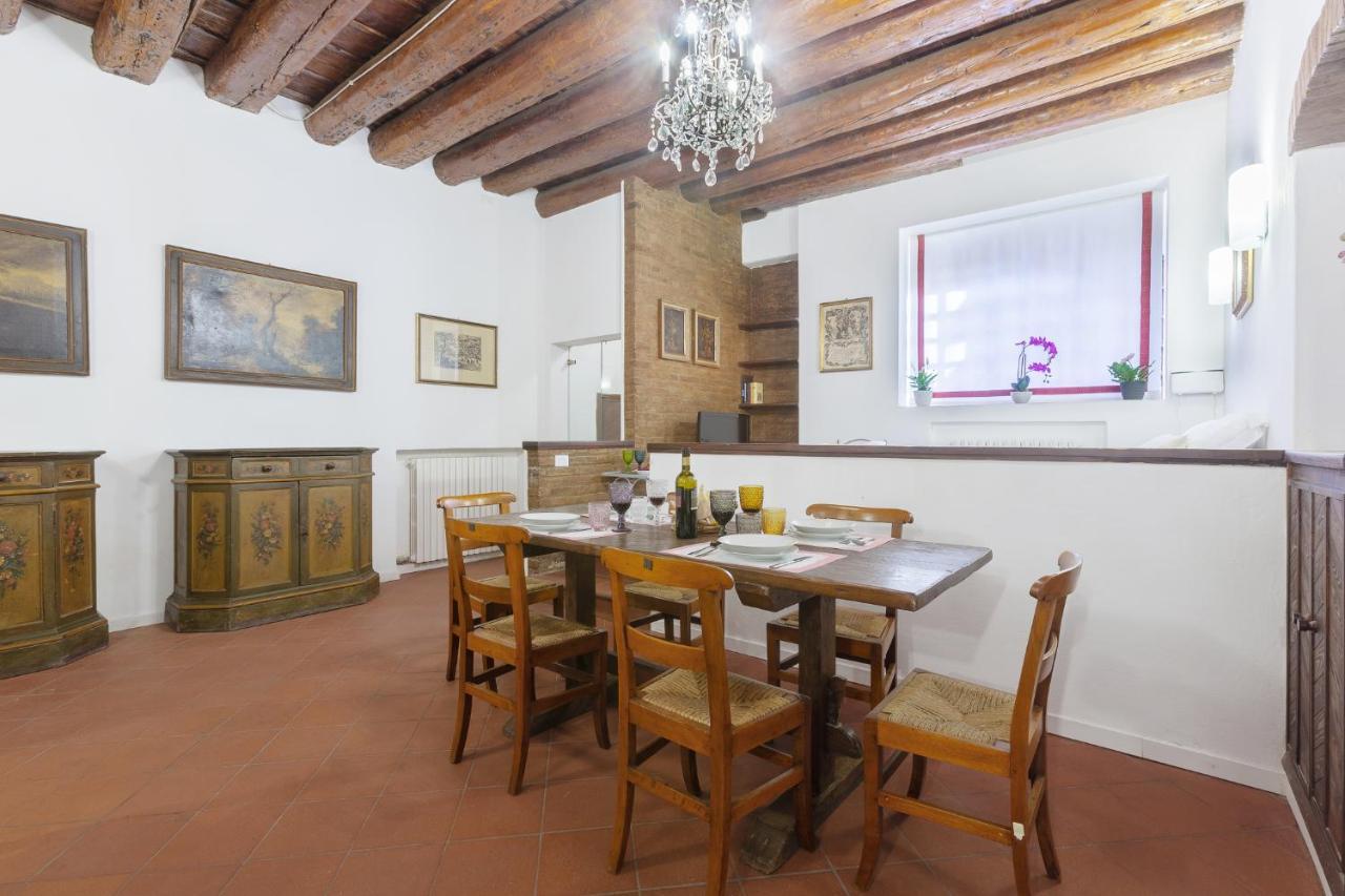 Center Ztl Lovely Apartment Ferrara Eksteriør bilde